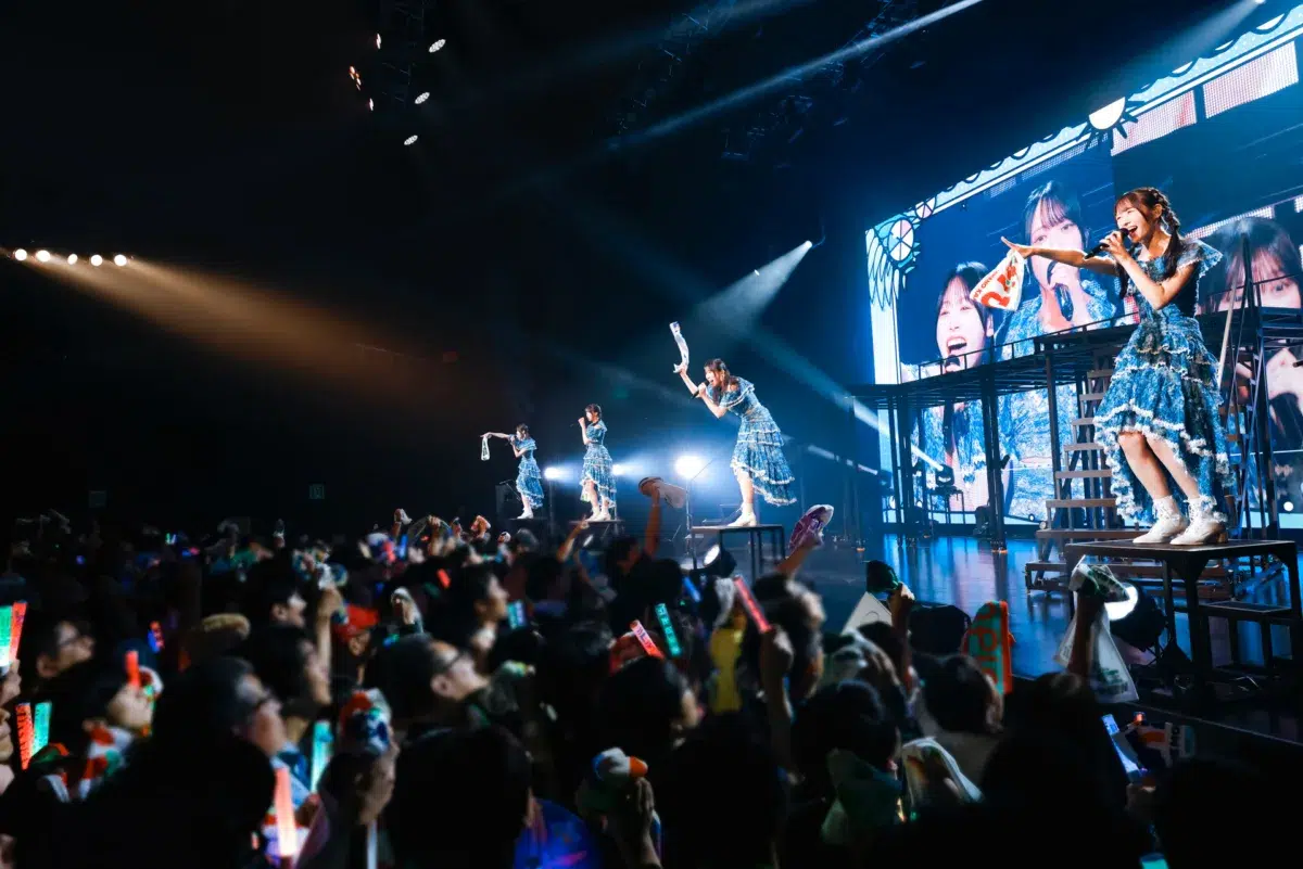 日向坂46三期生・山口陽世が卒業セレモニー実施!ライブハウスに日向坂46メンバーが全員集合! 11 日向坂46三期生・山口陽世が卒業セレモニー実施!ライブハウスに日向坂46メンバーが全員集合!