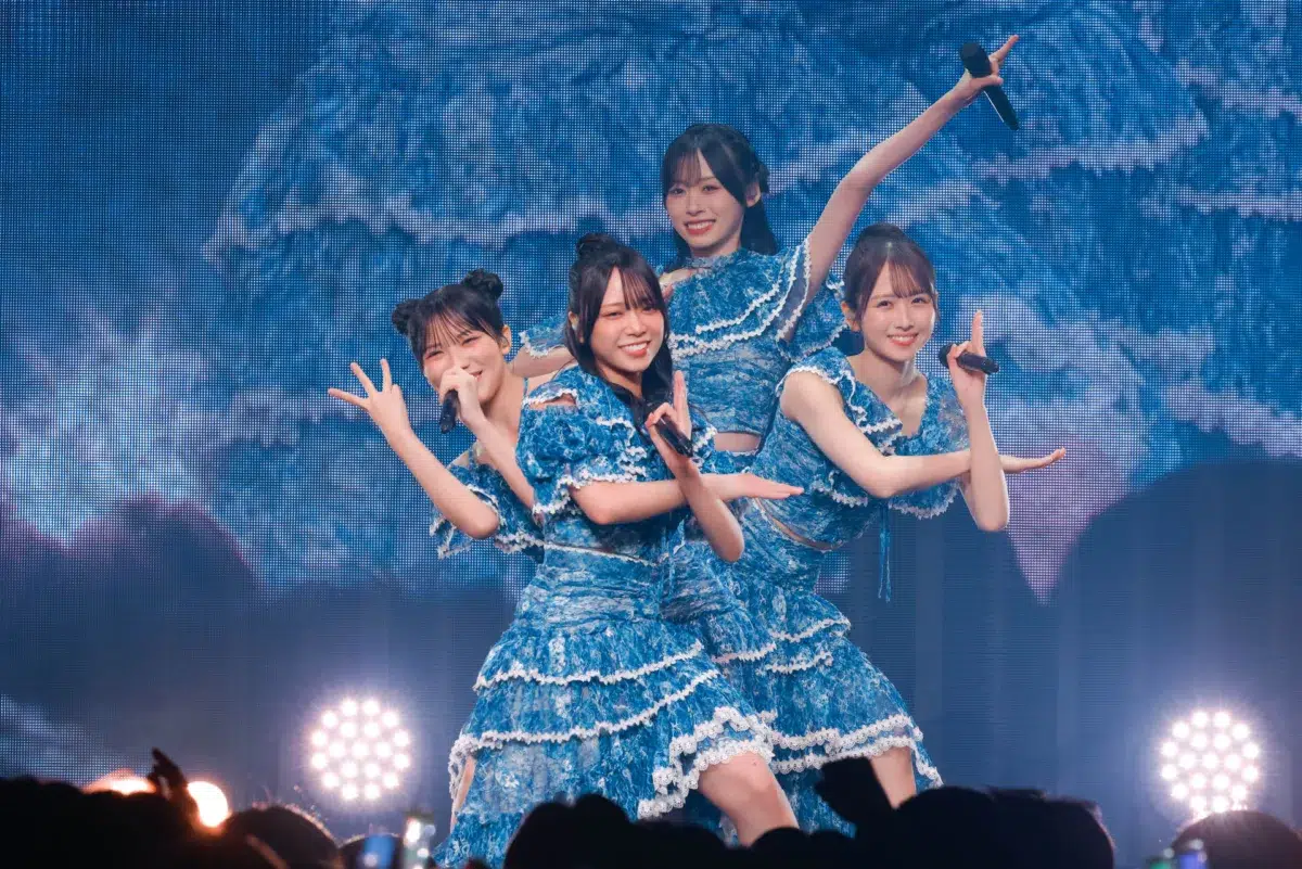 日向坂46三期生・山口陽世が卒業セレモニー実施!ライブハウスに日向坂46メンバーが全員集合! 18 日向坂46三期生・山口陽世が卒業セレモニー実施!ライブハウスに日向坂46メンバーが全員集合!