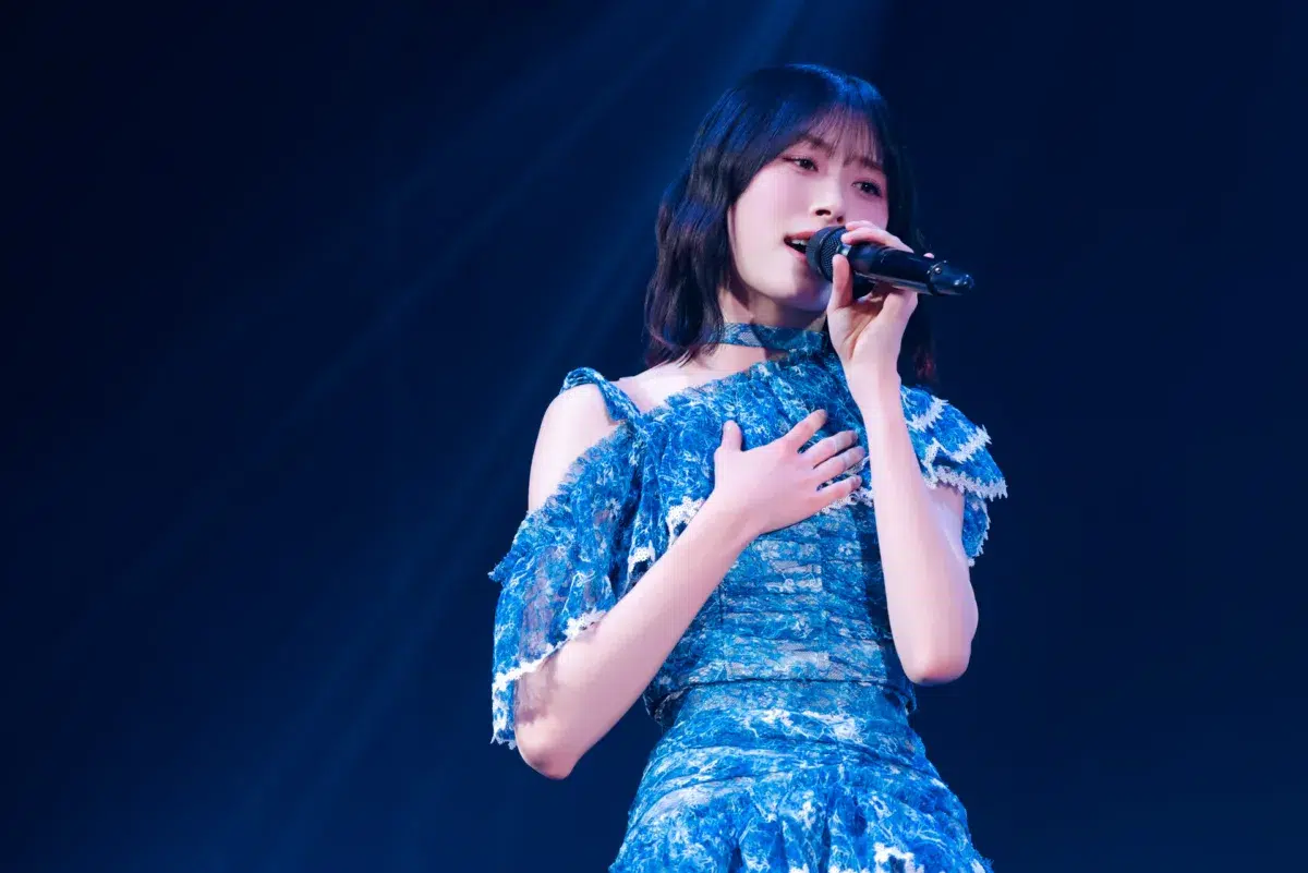 日向坂46三期生・山口陽世が卒業セレモニー実施!ライブハウスに日向坂46メンバーが全員集合! 3 日向坂46三期生・山口陽世が卒業セレモニー実施!ライブハウスに日向坂46メンバーが全員集合!
