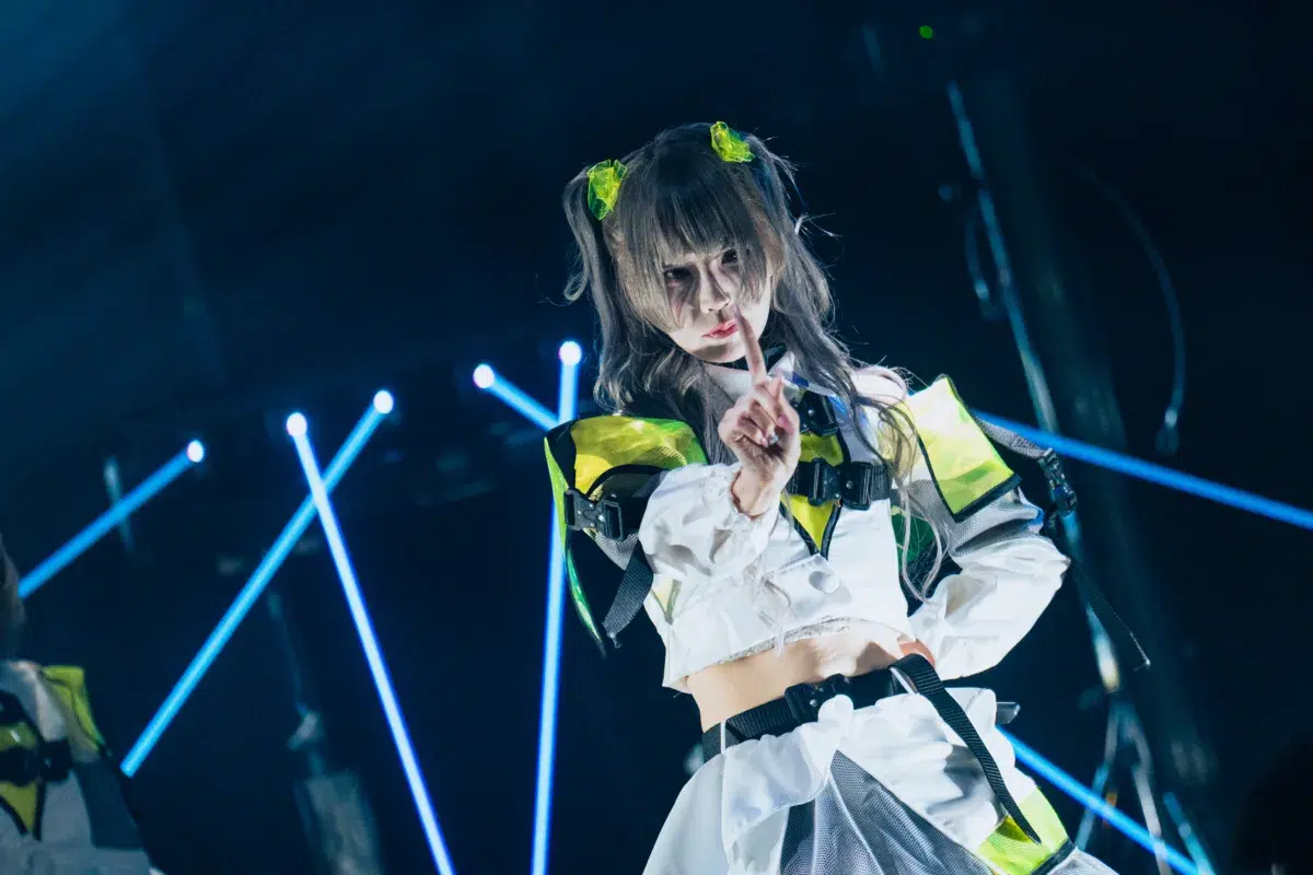 アストレイル、1周年記念ワンマンで”第一章”始動&新曲初披露! 109 アストレイル、1周年記念ワンマンで”第一章”始動&新曲初披露!