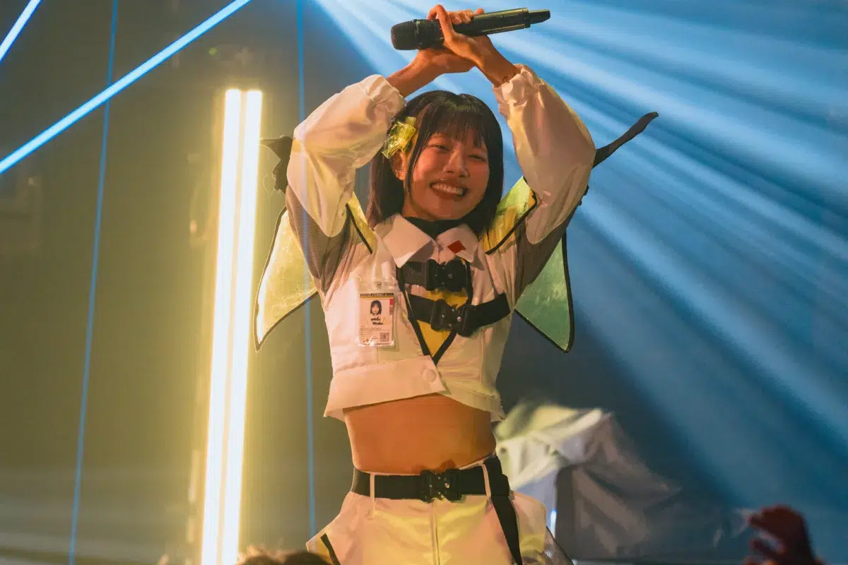 アストレイル、1周年記念ワンマンで”第一章”始動&新曲初披露! 128 アストレイル、1周年記念ワンマンで”第一章”始動&新曲初披露!