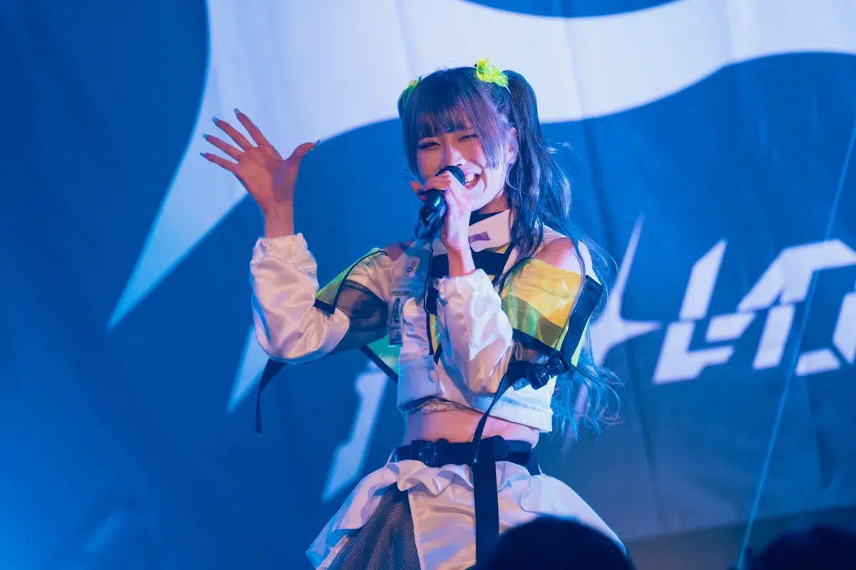 アストレイル、1周年記念ワンマンで”第一章”始動&新曲初披露! 131 アストレイル、1周年記念ワンマンで”第一章”始動&新曲初披露!
