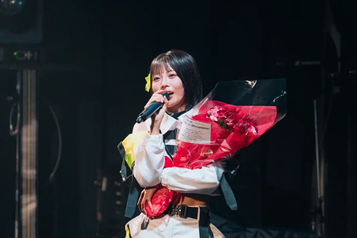 アストレイル、1周年記念ワンマンで”第一章”始動&新曲初披露! 138 アストレイル、1周年記念ワンマンで”第一章”始動&新曲初披露!