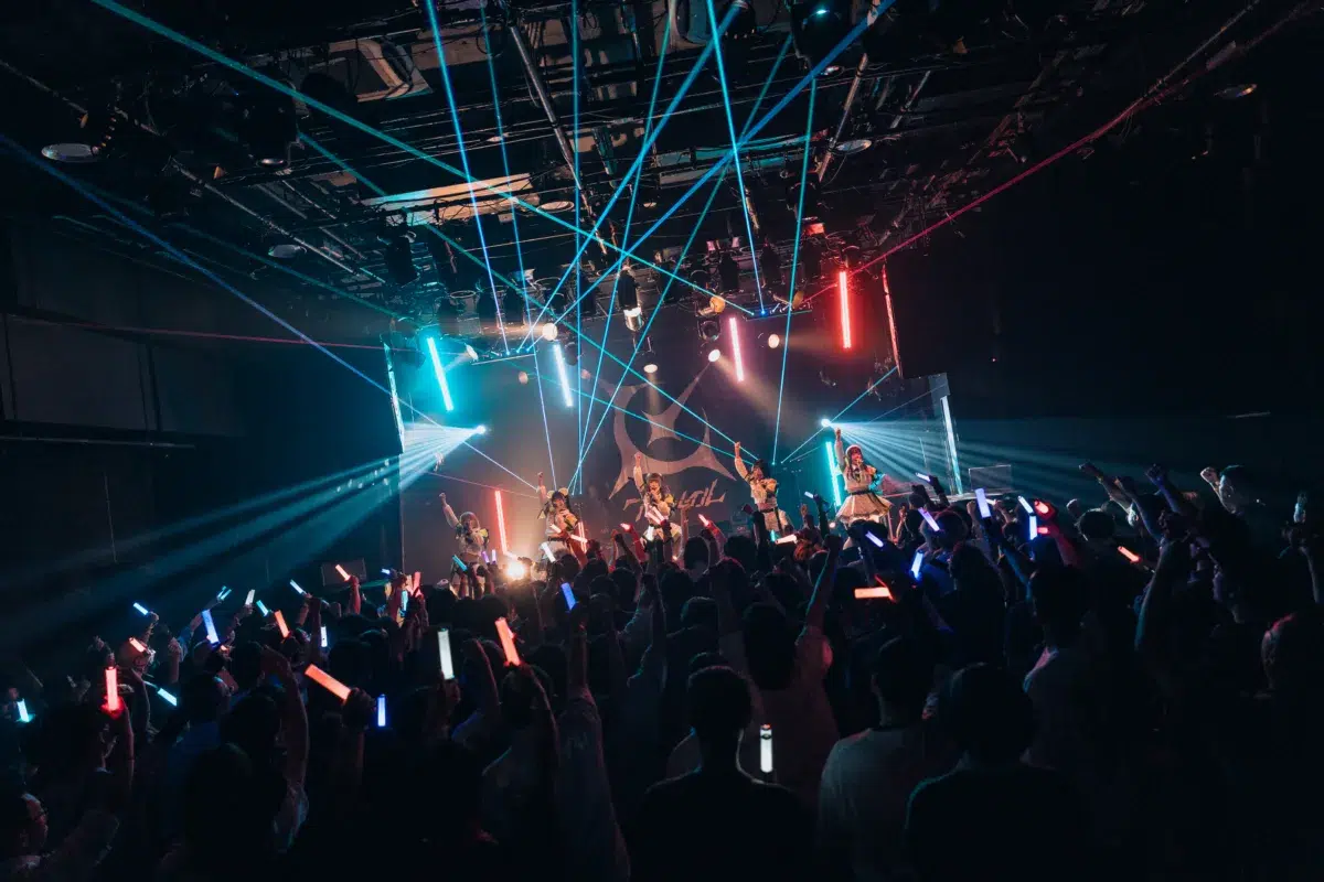 アストレイル、1周年記念ワンマンで”第一章”始動&新曲初披露! 21 アストレイル、1周年記念ワンマンで”第一章”始動&新曲初披露!