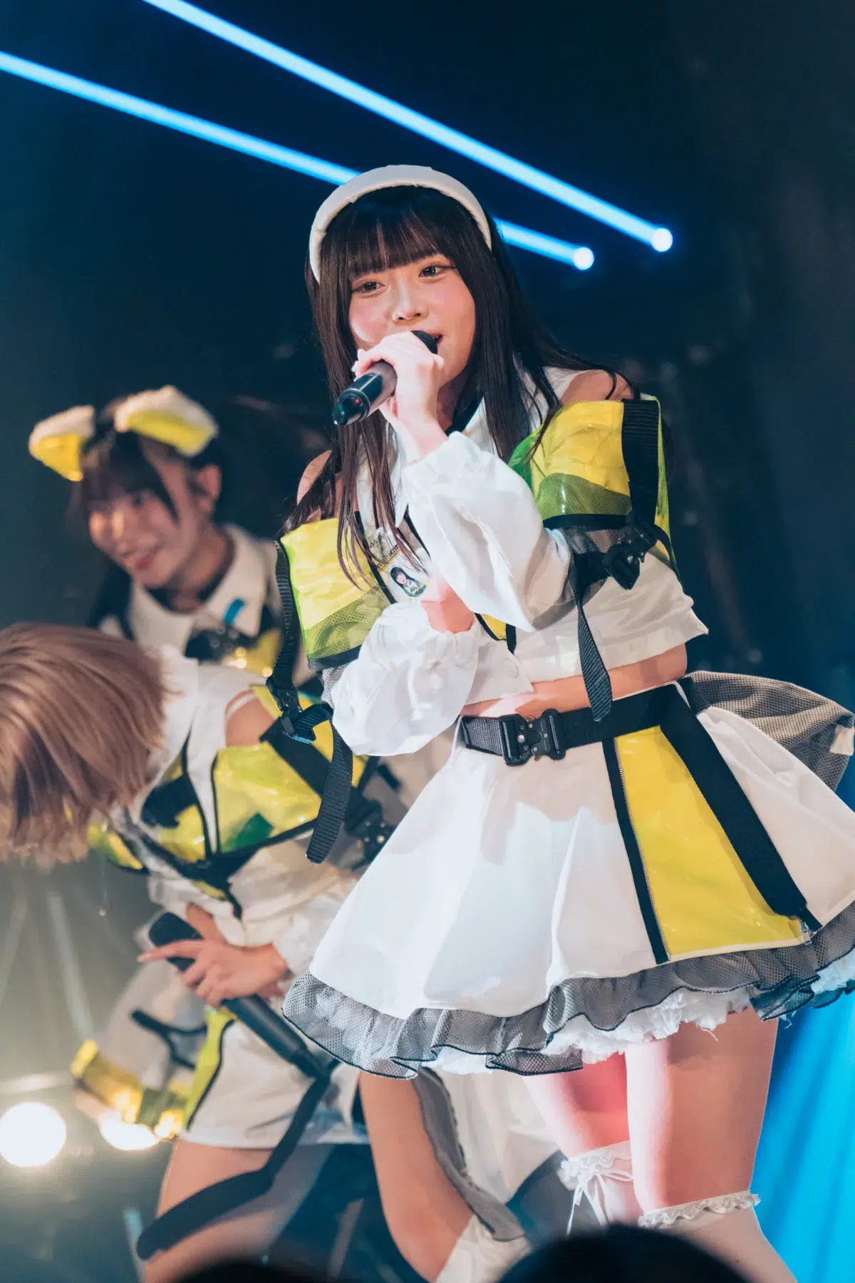 アストレイル、1周年記念ワンマンで”第一章”始動&新曲初披露! 99 アストレイル、1周年記念ワンマンで”第一章”始動&新曲初披露!