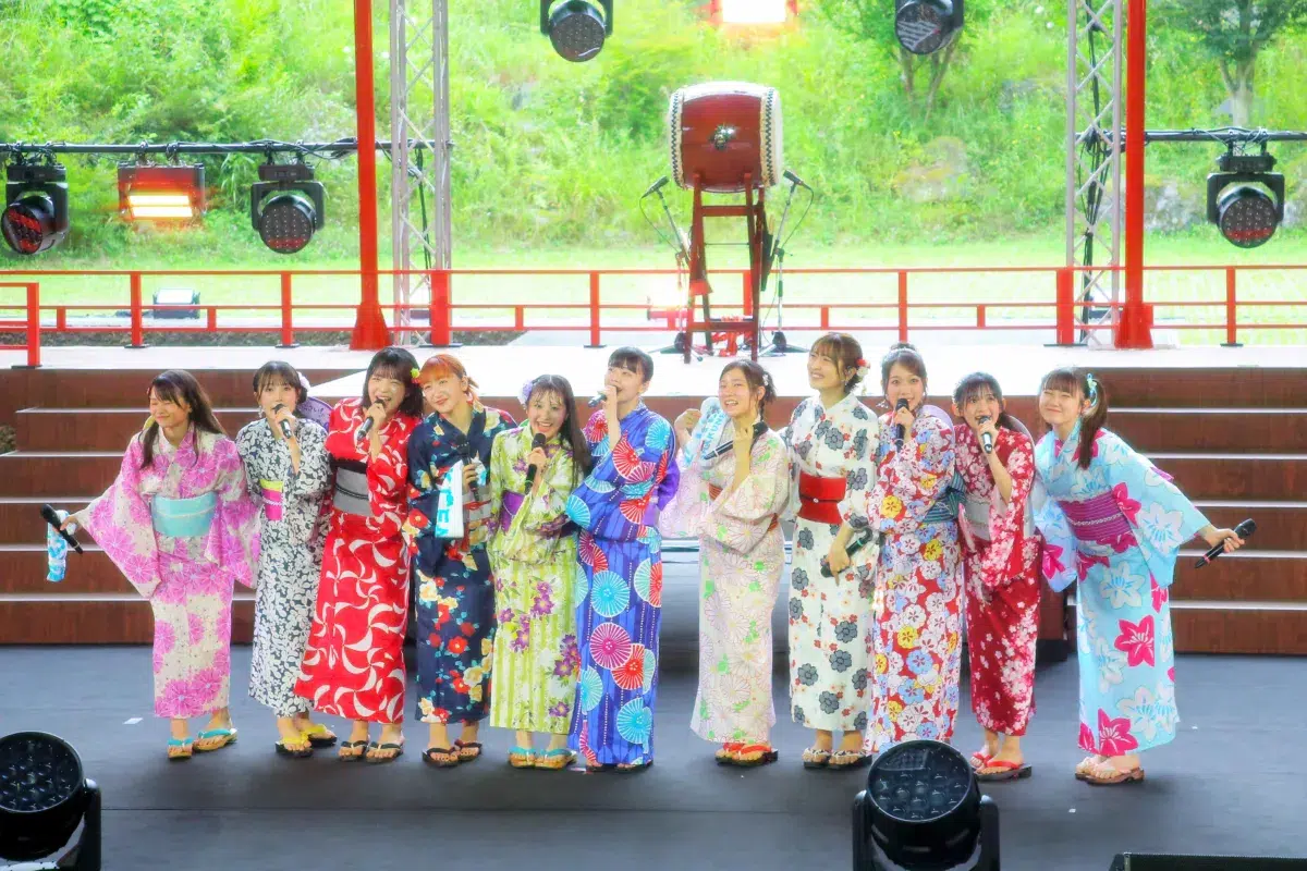 つばきファクトリー、恒例の夏のお祭りライブ「灼熱2026」を開催！新曲初披露＆秋山眞緒ラストの灼熱に