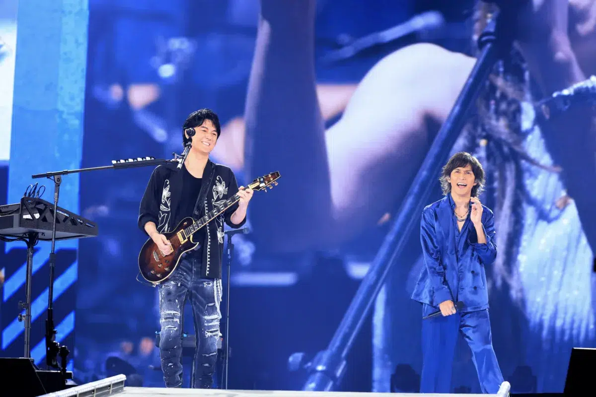 【歴史的瞬間】福山雅治ドーム最終日にB'z稲葉浩志がサプライズ降臨！熱狂の「HELLO」デュエット＆新アルバム『超新星』の全貌が明らかに🔥