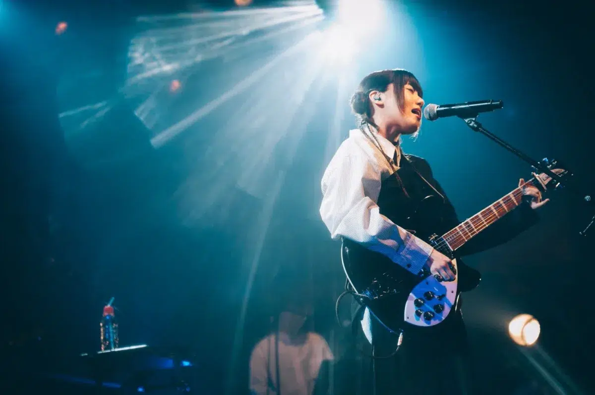 24歳の八木海莉が見せた、新しい景色。音楽と向き合い続けた先に鳴らした“今”ワンマンライブ公演「八木海莉 Birthday Live -24-」を開催 2 24歳の八木海莉が見せた、新しい景色。音楽と向き合い続けた先に鳴らした“今”ワンマンライブ公演「八木海莉 Birthday Live -24-」を開催