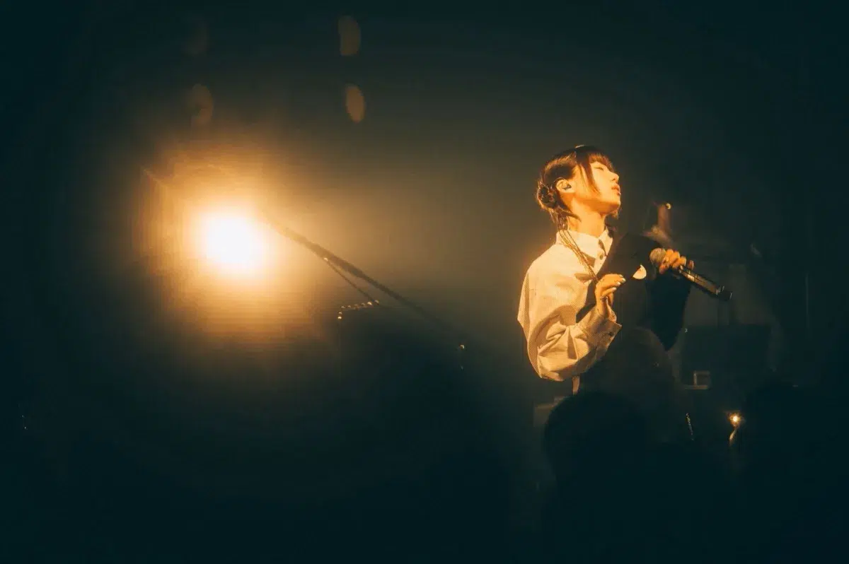 24歳の八木海莉が見せた、新しい景色。音楽と向き合い続けた先に鳴らした“今”ワンマンライブ公演「八木海莉 Birthday Live -24-」を開催 4 24歳の八木海莉が見せた、新しい景色。音楽と向き合い続けた先に鳴らした“今”ワンマンライブ公演「八木海莉 Birthday Live -24-」を開催