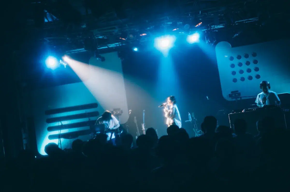 24歳の八木海莉が見せた、新しい景色。音楽と向き合い続けた先に鳴らした“今”ワンマンライブ公演「八木海莉 Birthday Live -24-」を開催 5 24歳の八木海莉が見せた、新しい景色。音楽と向き合い続けた先に鳴らした“今”ワンマンライブ公演「八木海莉 Birthday Live -24-」を開催