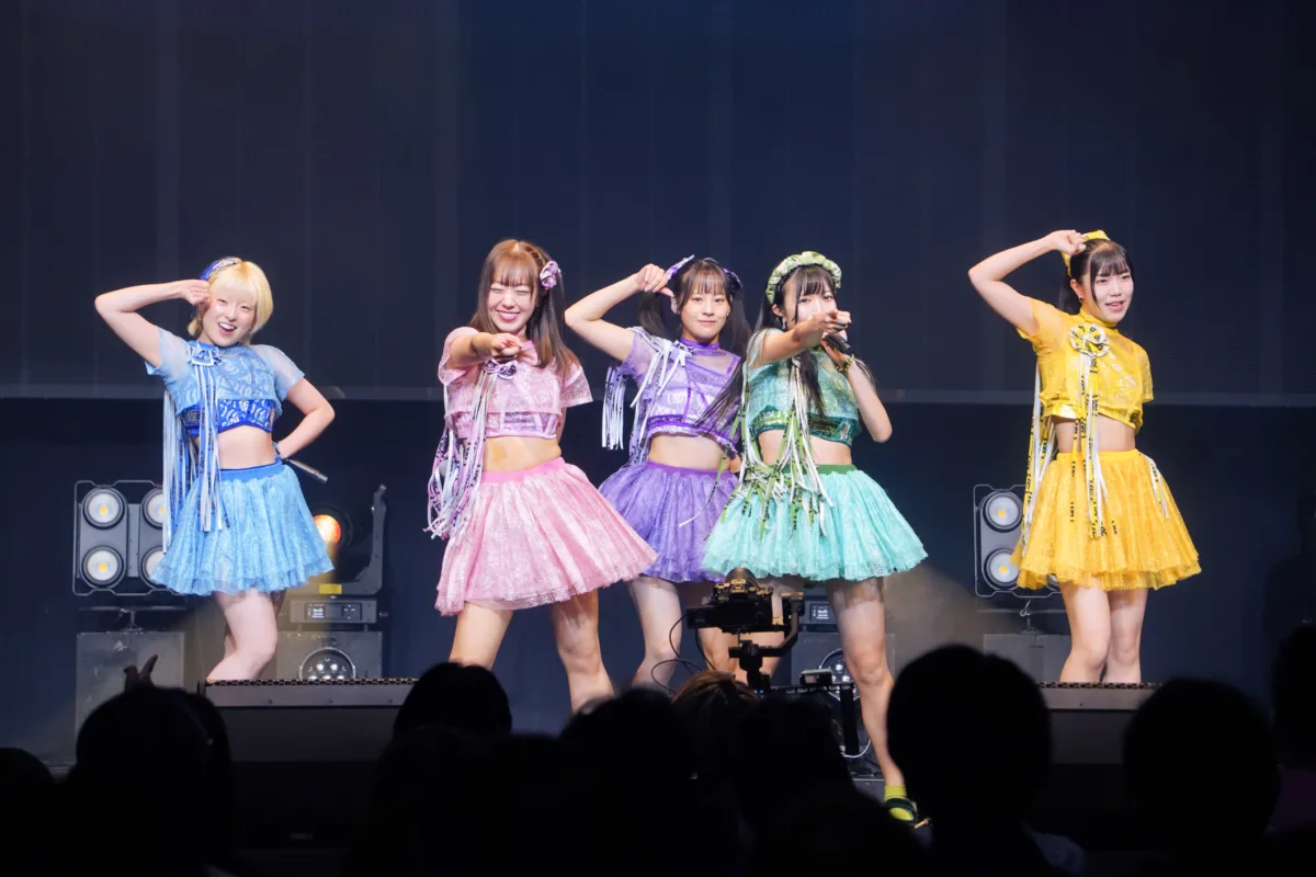 「武道館に立たないと死ねない」新メンバー天野あゆらが涙の決意！アプガ(2)新体制初のZeppワンマンで見た“最強の青春”。