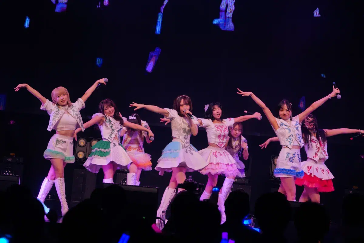 「武道館に立たないと死ねない」新メンバー天野あゆらが涙の決意！アプガ(2)新体制初のZeppワンマンで見た“最強の青春”。