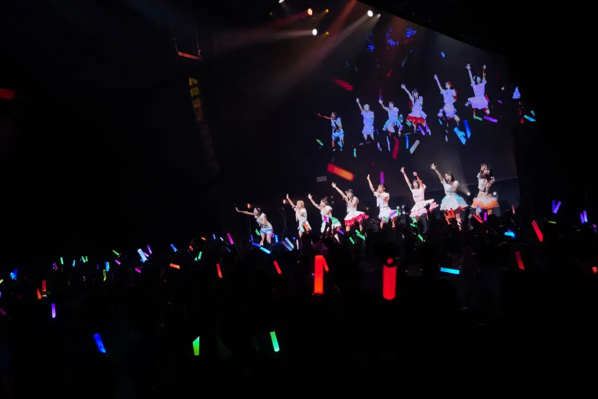 「武道館に立たないと死ねない」新メンバー天野あゆらが涙の決意！アプガ(2)新体制初のZeppワンマンで見た“最強の青春”。