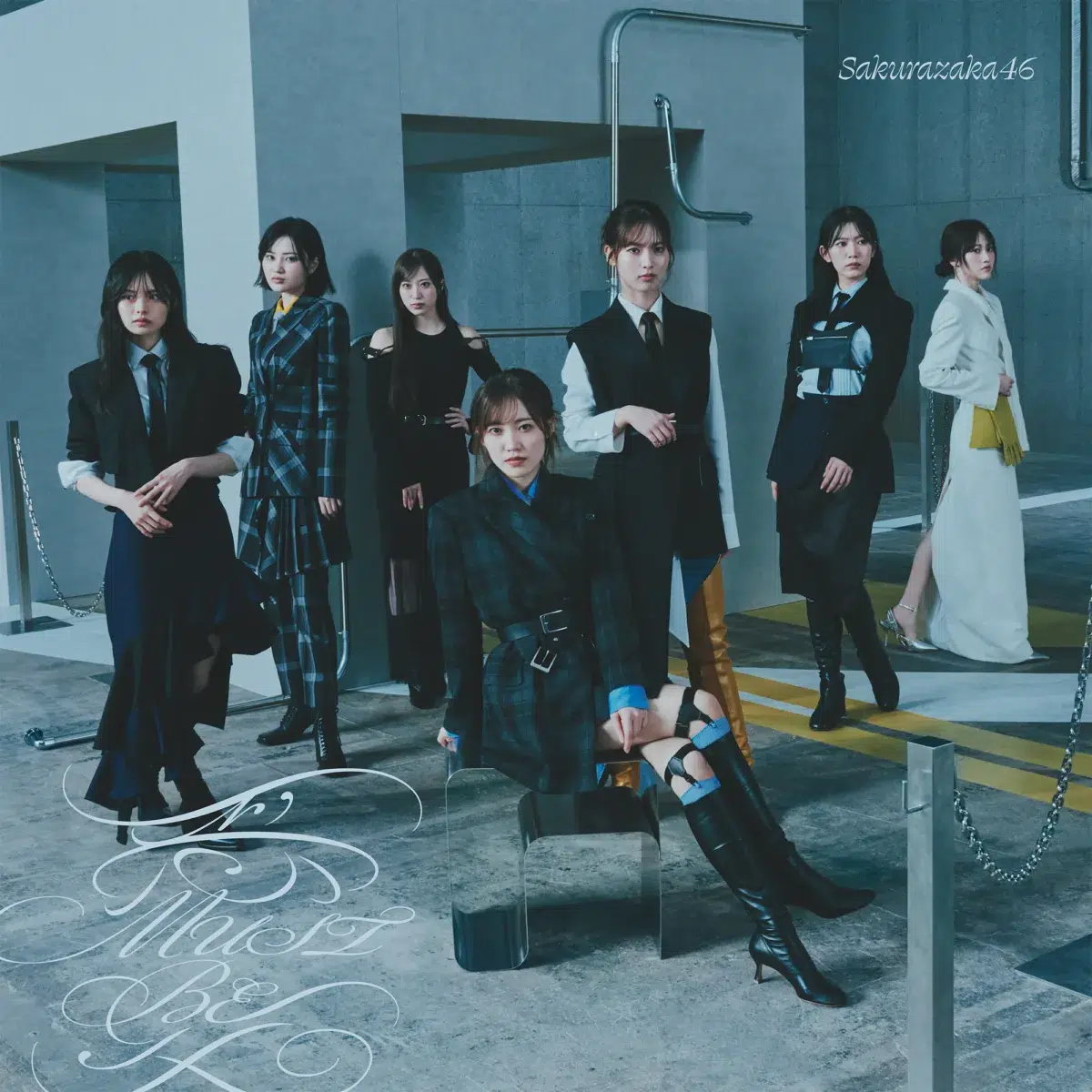櫻坂46、16thシングル「愛MUST BE」のジャケットアートワークを公開！BACKSメンバーのセンターは三期生・小田倉麗奈！