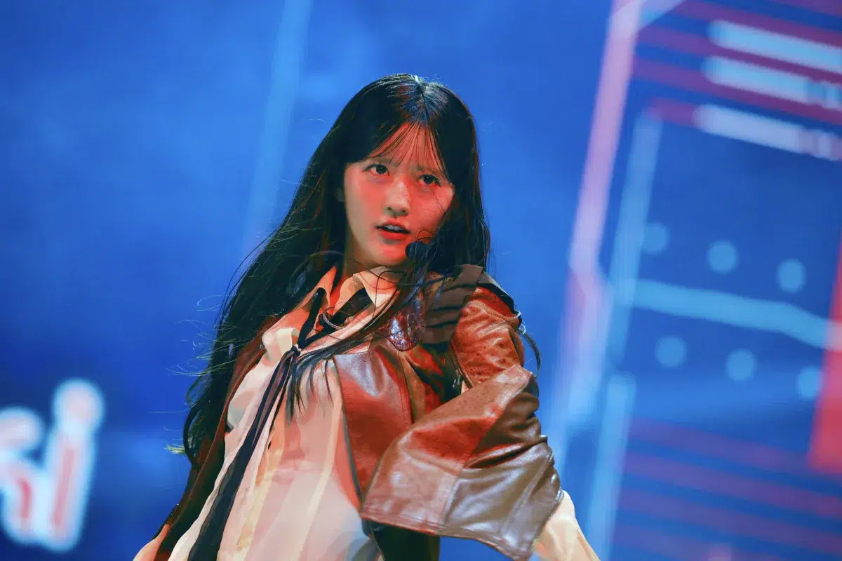 【AKB48】Kアリーナ横浜で45曲ノンストップ披露!全メンバーがセンターを務める「全員『好き ish』コンサート」を開催。2027年春にはエバースMCの新冠番組も決定 6 【AKB48】Kアリーナ横浜で45曲ノンストップ披露!全メンバーがセンターを務める「全員『好き ish』コンサート」を開催。2027年春にはエバースMCの新冠番組も決定