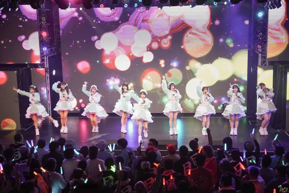 メノニューイヤー、新体制で挑んだ4thワンマンライブ!結成3周年を前に魅せた“365日の軌跡” 17 メノニューイヤー、新体制で挑んだ4thワンマンライブ!結成3周年を前に魅せた“365日の軌跡”