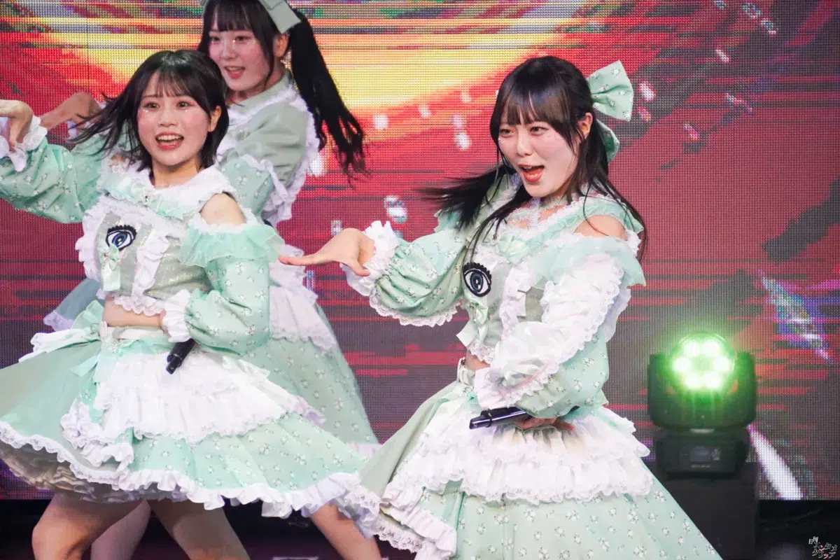 メノニューイヤー、新体制で挑んだ4thワンマンライブ!結成3周年を前に魅せた“365日の軌跡” 107 メノニューイヤー、新体制で挑んだ4thワンマンライブ!結成3周年を前に魅せた“365日の軌跡”