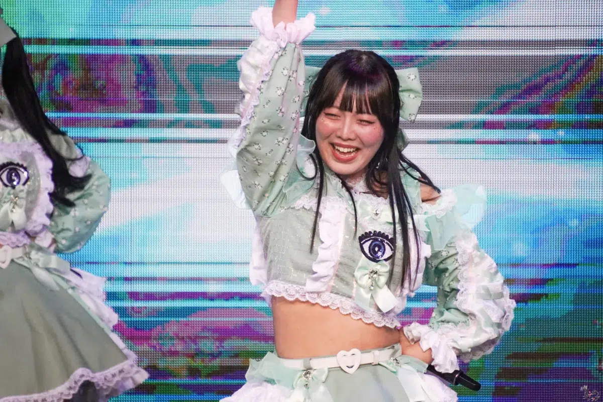 メノニューイヤー、新体制で挑んだ4thワンマンライブ!結成3周年を前に魅せた“365日の軌跡” 112 メノニューイヤー、新体制で挑んだ4thワンマンライブ!結成3周年を前に魅せた“365日の軌跡”