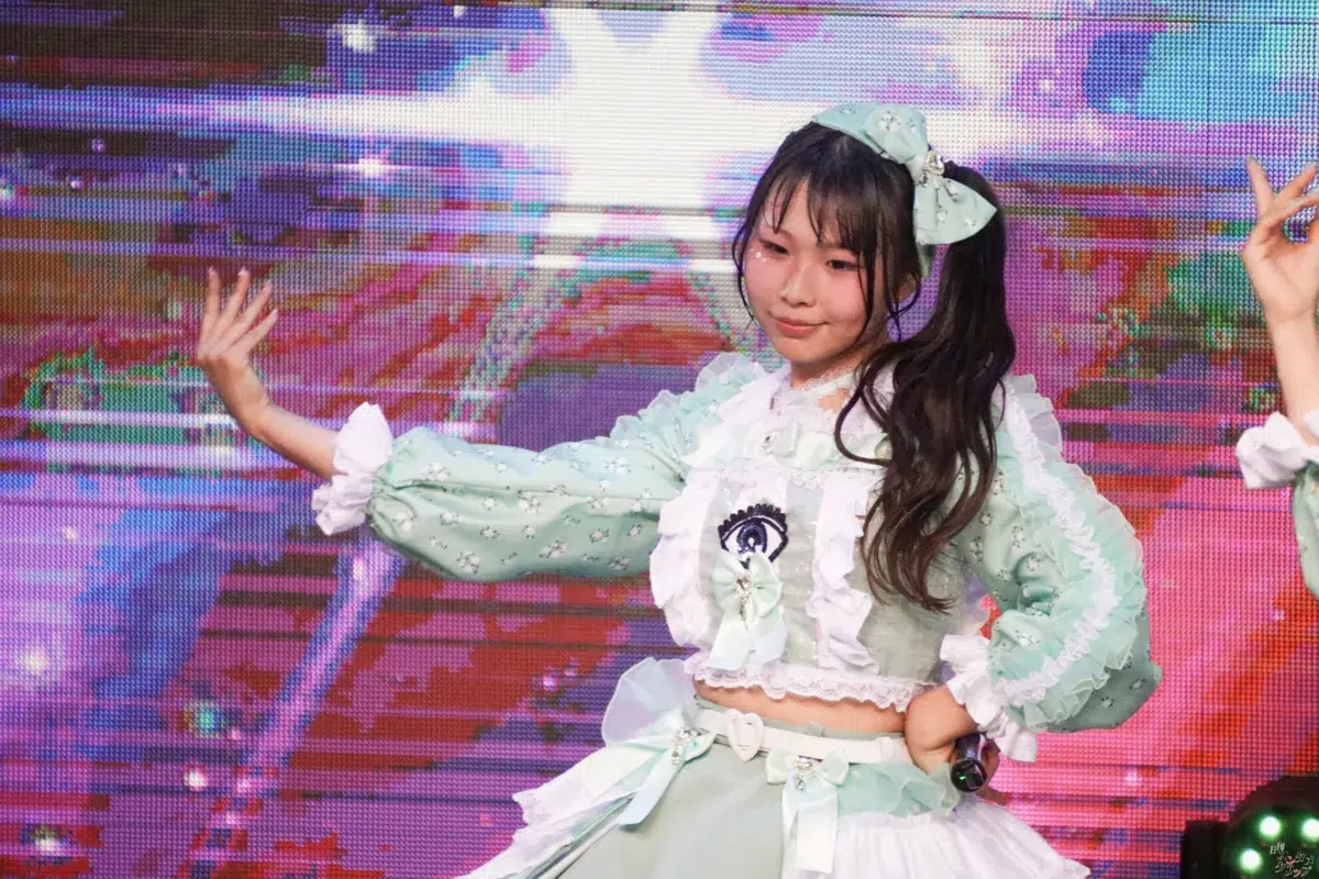 メノニューイヤー、新体制で挑んだ4thワンマンライブ!結成3周年を前に魅せた“365日の軌跡” 114 メノニューイヤー、新体制で挑んだ4thワンマンライブ!結成3周年を前に魅せた“365日の軌跡”