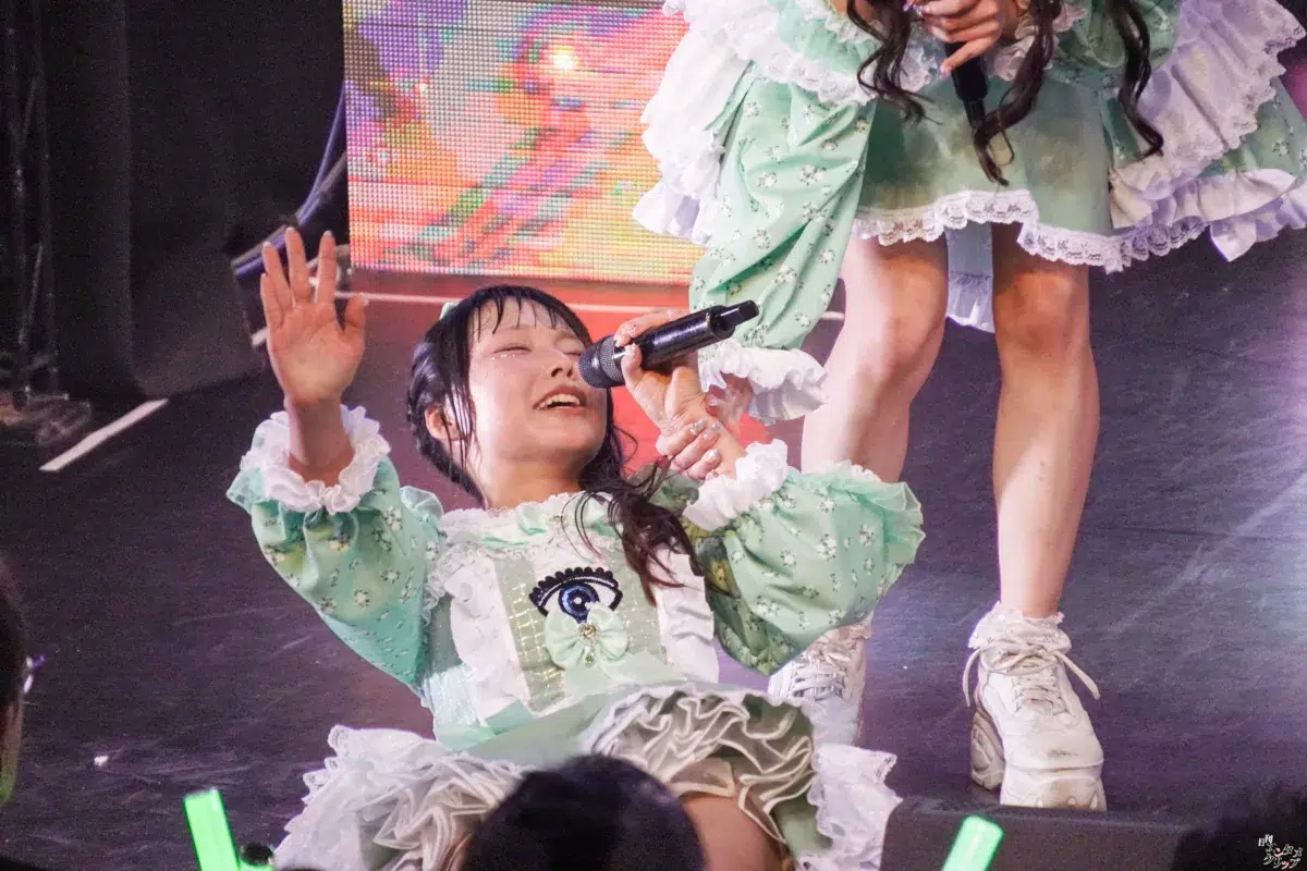 メノニューイヤー、新体制で挑んだ4thワンマンライブ!結成3周年を前に魅せた“365日の軌跡” 141 メノニューイヤー、新体制で挑んだ4thワンマンライブ!結成3周年を前に魅せた“365日の軌跡”
