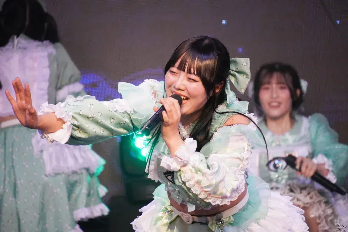 メノニューイヤー、新体制で挑んだ4thワンマンライブ!結成3周年を前に魅せた“365日の軌跡” 142 メノニューイヤー、新体制で挑んだ4thワンマンライブ!結成3周年を前に魅せた“365日の軌跡”