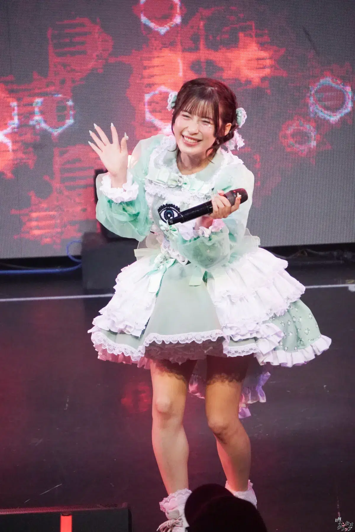 メノニューイヤー、新体制で挑んだ4thワンマンライブ!結成3周年を前に魅せた“365日の軌跡” 22 メノニューイヤー、新体制で挑んだ4thワンマンライブ!結成3周年を前に魅せた“365日の軌跡”
