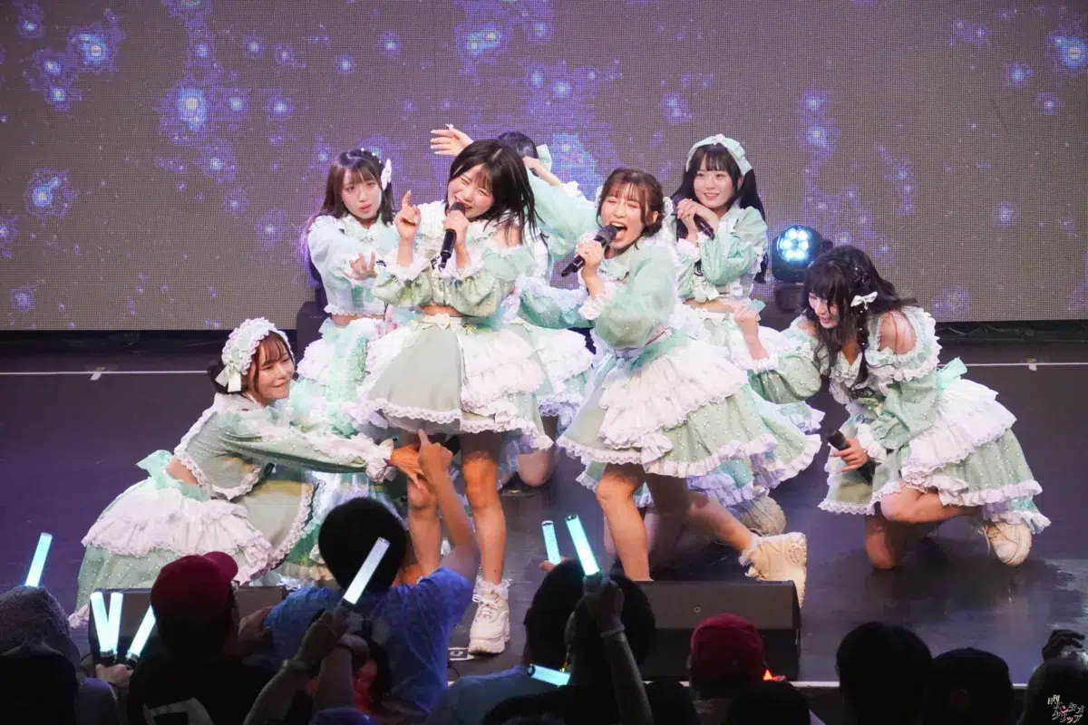 メノニューイヤー、新体制で挑んだ4thワンマンライブ!結成3周年を前に魅せた“365日の軌跡” 175 メノニューイヤー、新体制で挑んだ4thワンマンライブ!結成3周年を前に魅せた“365日の軌跡”