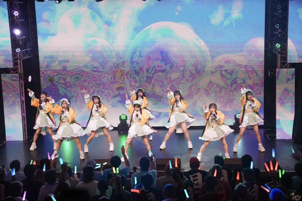 メノニューイヤー、新体制で挑んだ4thワンマンライブ!結成3周年を前に魅せた“365日の軌跡” 66 メノニューイヤー、新体制で挑んだ4thワンマンライブ!結成3周年を前に魅せた“365日の軌跡”