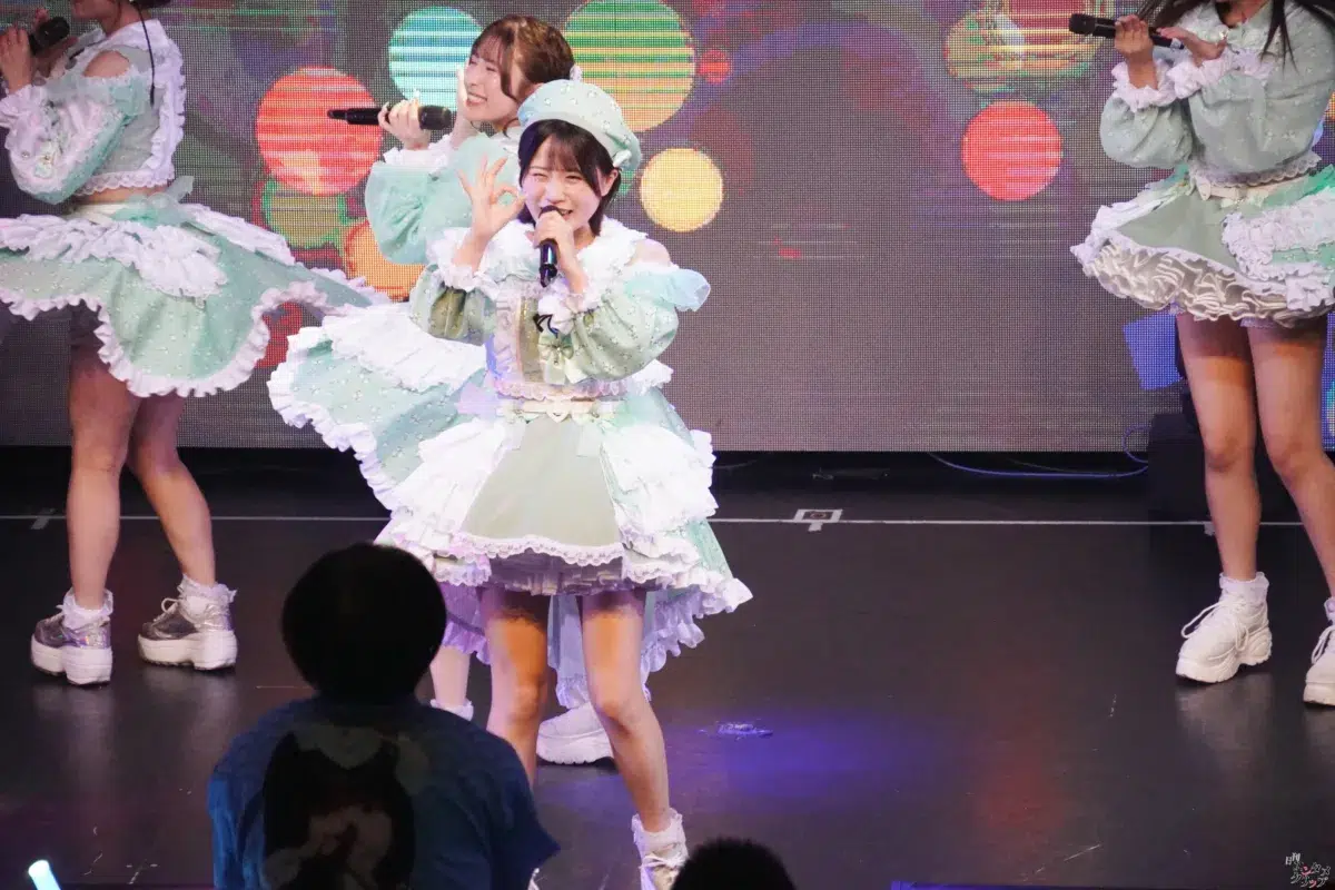 メノニューイヤー、新体制で挑んだ4thワンマンライブ!結成3周年を前に魅せた“365日の軌跡” 14 メノニューイヤー、新体制で挑んだ4thワンマンライブ!結成3周年を前に魅せた“365日の軌跡”
