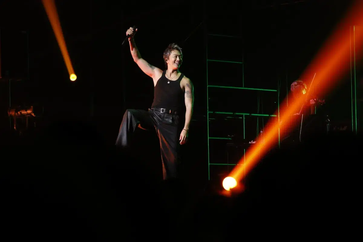 【EXILE TAKAHIRO】EXILE加入20周年を記念したアニバーサリーライブ!!“聖地”日本武道館で4年連続となる単独ライブを開催!!約3年ぶりのオリジナルALBUM発売に加えて12月にライブの開催が決定! 7 【EXILE TAKAHIRO】EXILE加入20周年を記念したアニバーサリーライブ!!“聖地”日本武道館で4年連続となる単独ライブを開催!!約3年ぶりのオリジナルALBUM発売に加えて12月にライブの開催が決定!