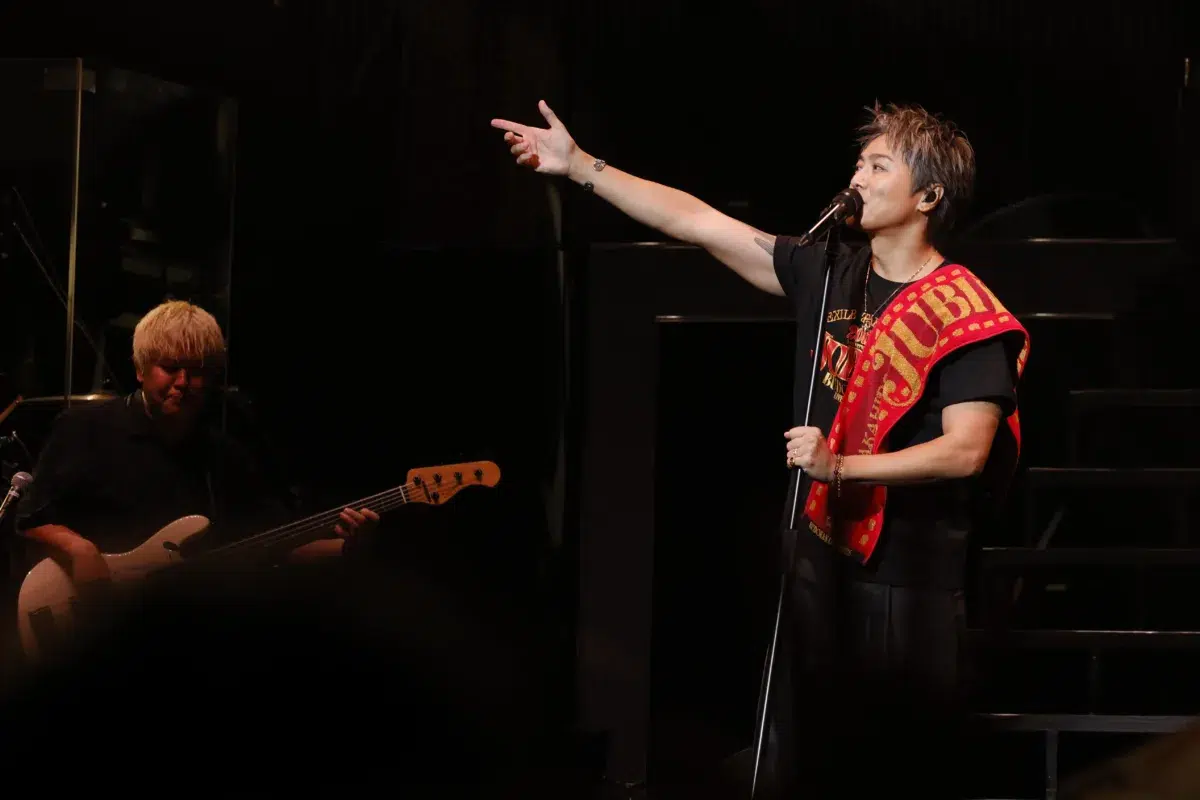 【EXILE TAKAHIRO】EXILE加入20周年を記念したアニバーサリーライブ!!“聖地”日本武道館で4年連続となる単独ライブを開催!!約3年ぶりのオリジナルALBUM発売に加えて12月にライブの開催が決定! 8 【EXILE TAKAHIRO】EXILE加入20周年を記念したアニバーサリーライブ!!“聖地”日本武道館で4年連続となる単独ライブを開催!!約3年ぶりのオリジナルALBUM発売に加えて12月にライブの開催が決定!