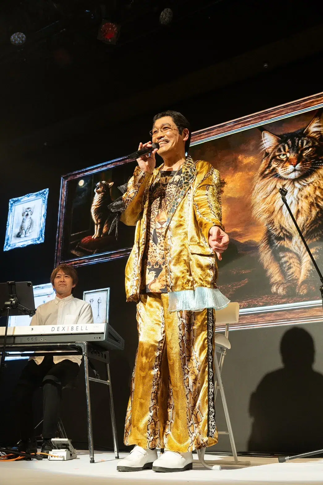ピコ太郎、一夜限りの「PPAP」10周年メモリアルライブを開催！ 小林幸子、木梨憲武、DJ Hello Kittyら豪華ゲストも登場し祝福！ 「まさか10年やれると思っていなかった」