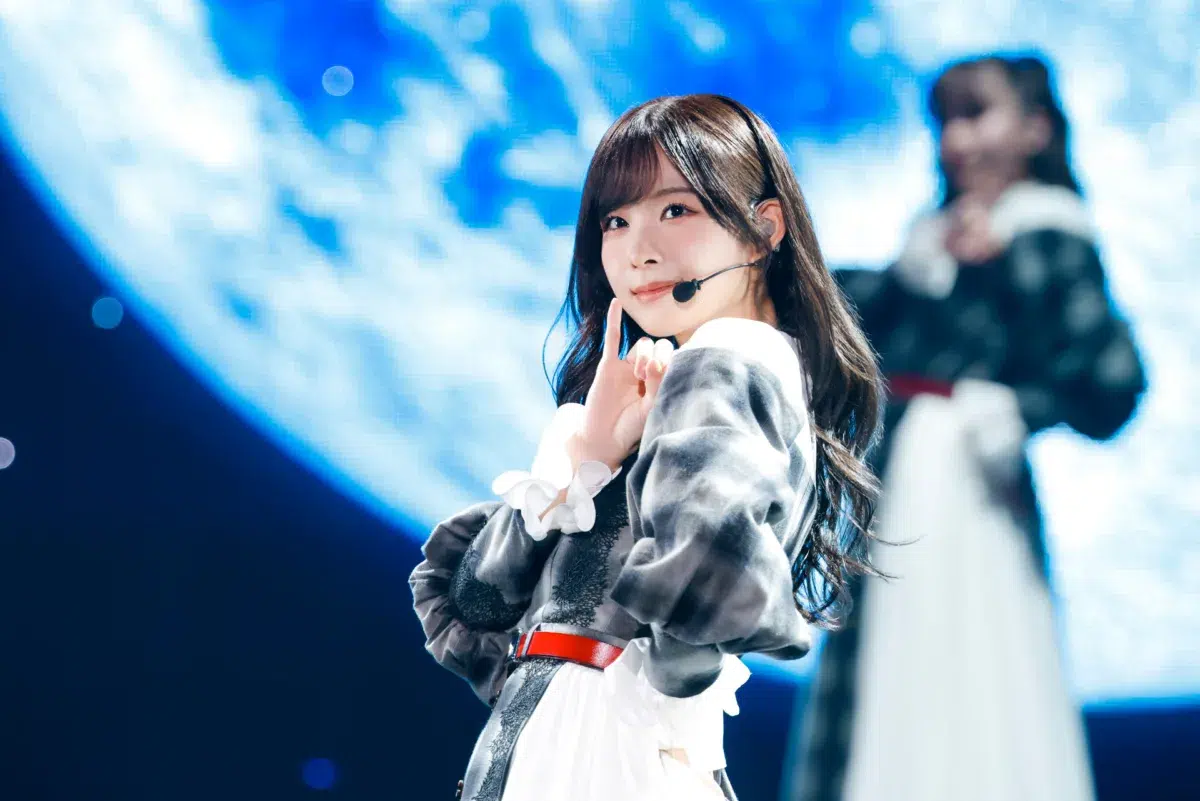 櫻坂46、三期生・遠藤理子が座長「15th Single BACKS LIVE!!」を開催！ 二期生・増本綺良の卒業セレモニーも行われ、約8年にわたるアイドル活動に幕を下ろす
