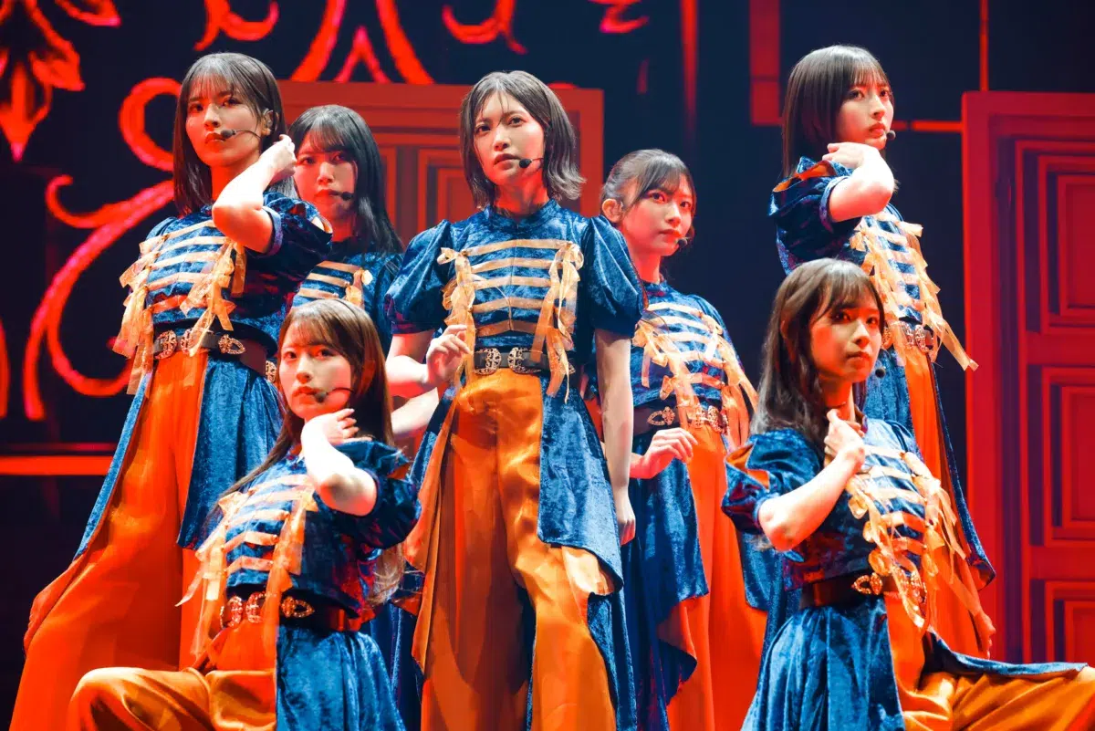 櫻坂46、三期生・遠藤理子が座長「15th Single BACKS LIVE!!」を開催！ 二期生・増本綺良の卒業セレモニーも行われ、約8年にわたるアイドル活動に幕を下ろす