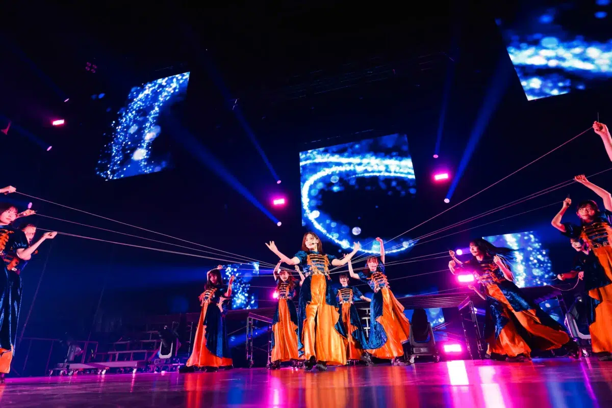 櫻坂46、三期生・遠藤理子が座長「15th Single BACKS LIVE!!」を開催！ 二期生・増本綺良の卒業セレモニーも行われ、約8年にわたるアイドル活動に幕を下ろす