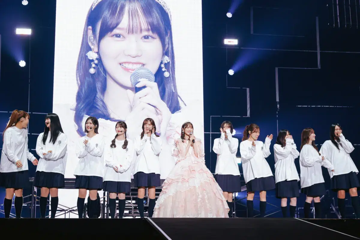 櫻坂46、三期生・遠藤理子が座長「15th Single BACKS LIVE!!」を開催！ 二期生・増本綺良の卒業セレモニーも行われ、約8年にわたるアイドル活動に幕を下ろす