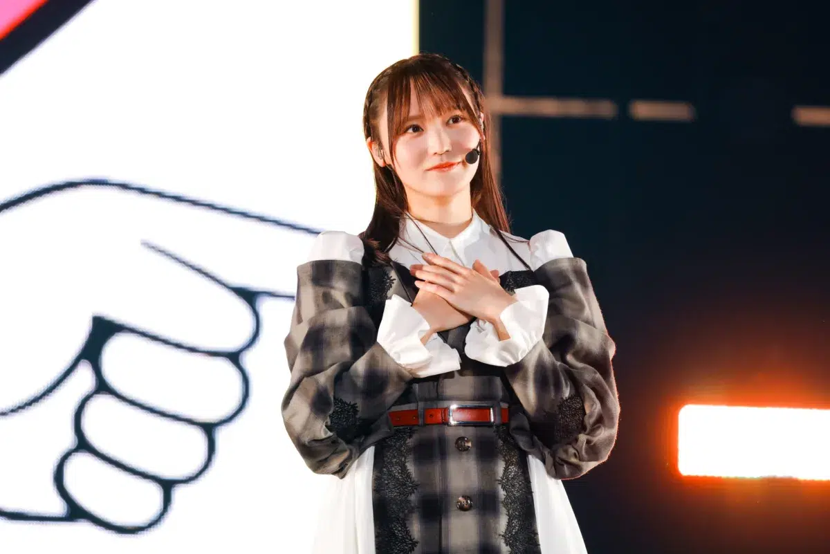 櫻坂46、三期生・遠藤理子が座長「15th Single BACKS LIVE!!」を開催！ 二期生・増本綺良の卒業セレモニーも行われ、約8年にわたるアイドル活動に幕を下ろす