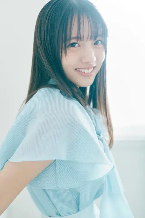 乃木坂46 6期生、個性に迫る撮り下ろしグラビア企画「6期生グラビア Nogizaka Colors」第2弾!海邉朱莉が登場! 1 乃木坂46 6期生、個性に迫る撮り下ろしグラビア企画「6期生グラビア Nogizaka Colors」第2弾!海邉朱莉が登場!