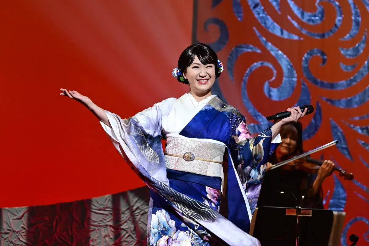 市川由紀乃が東京国際フォーラムでリサイタル。完全復活からの「朧」、新曲「ちりぬるを」など全20曲を熱唱。 台湾開催のイベント出演にも意気込みも。