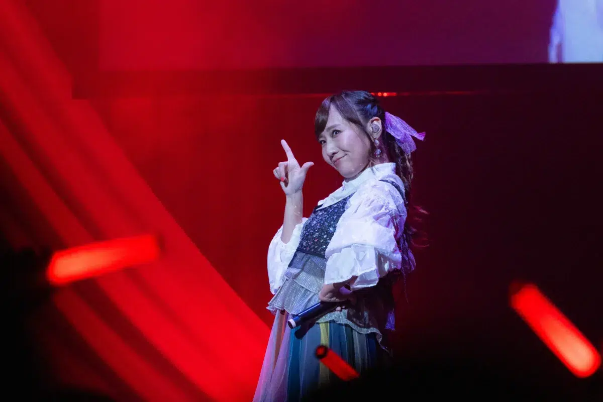 寿美菜子・高垣彩陽・戸松遥・豊崎愛生が声優デビュー20周年を記念した成人式を開催！