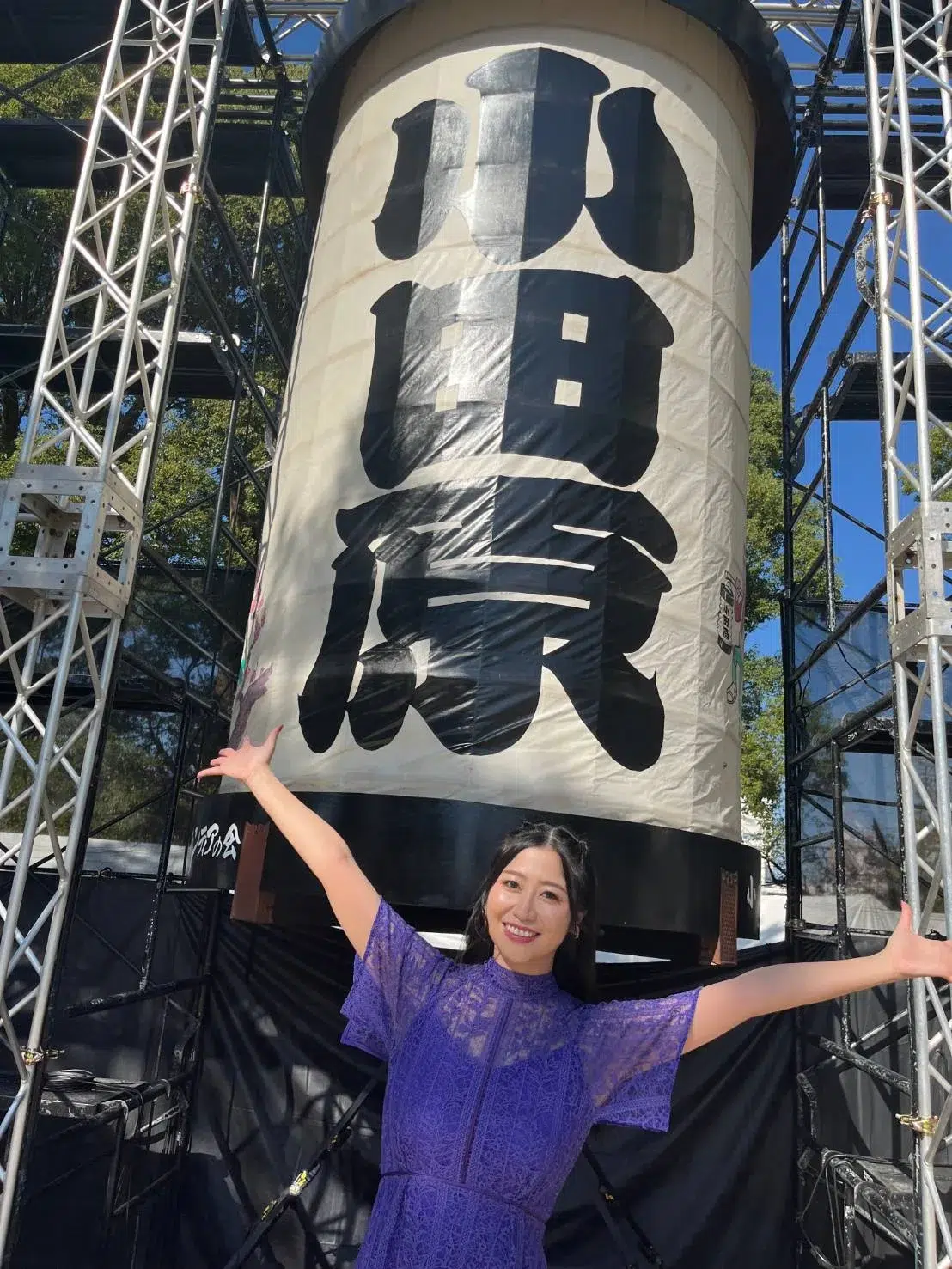 小田原市出身の歌手・門松みゆき、地元を彩る「第35回小田原ちょうちんまつり」に出演！圧巻のステージで観客を魅了
