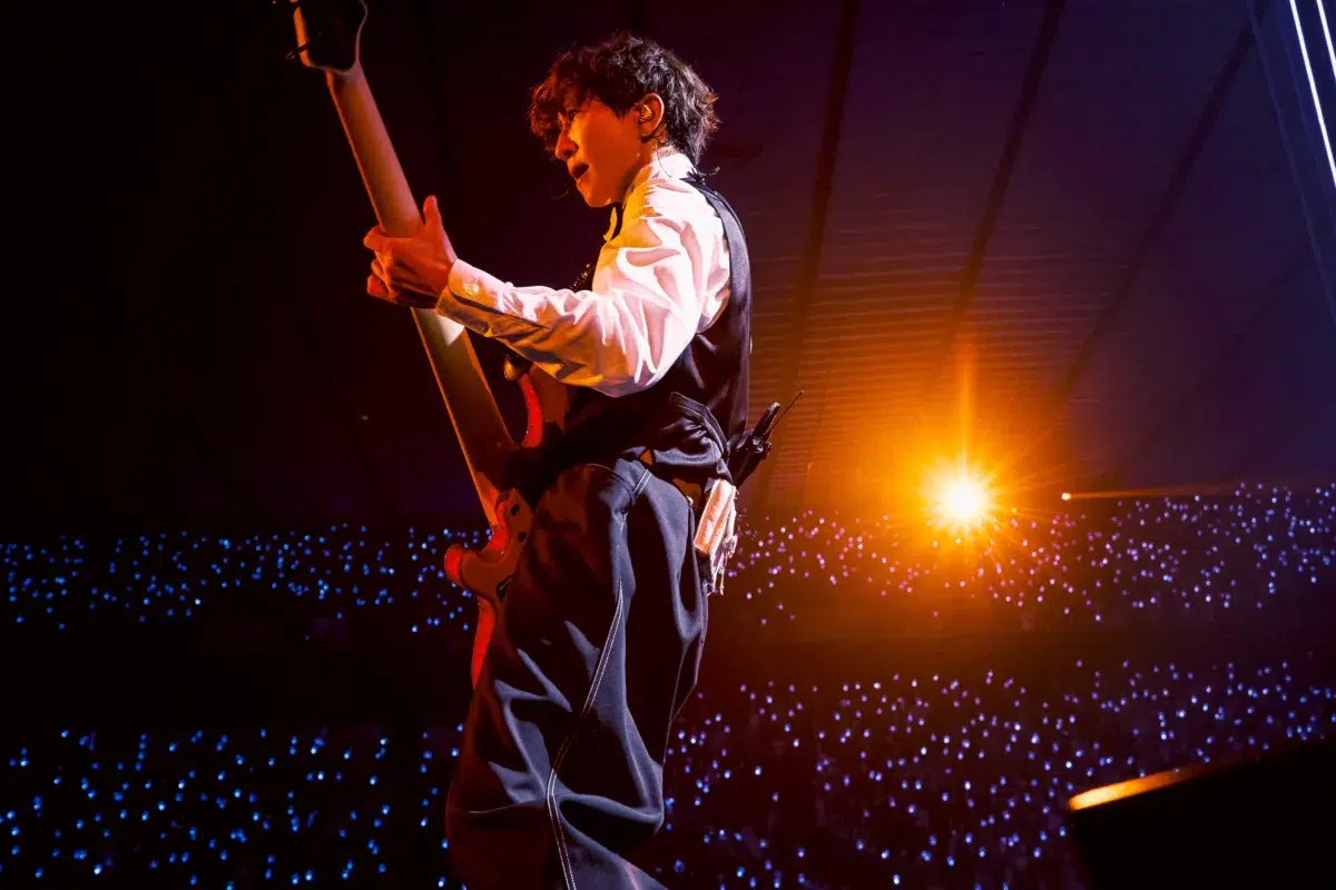 L'Arc-en-Ciel結成35周年アリーナツアーが開幕！新曲「総天然色」披露＆熱狂の代々木公演レポート