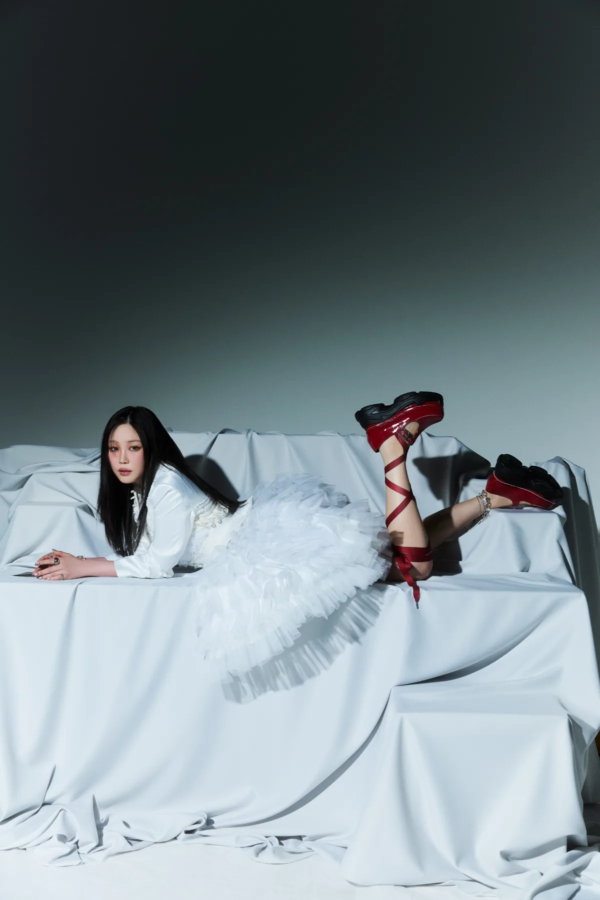 【鷲尾伶菜】デビュー15周年を迎え、新曲「見はらし」11月13日(金)配信リリース決定！自身が選曲した15周年記念スペシャルプレイリストも公開！