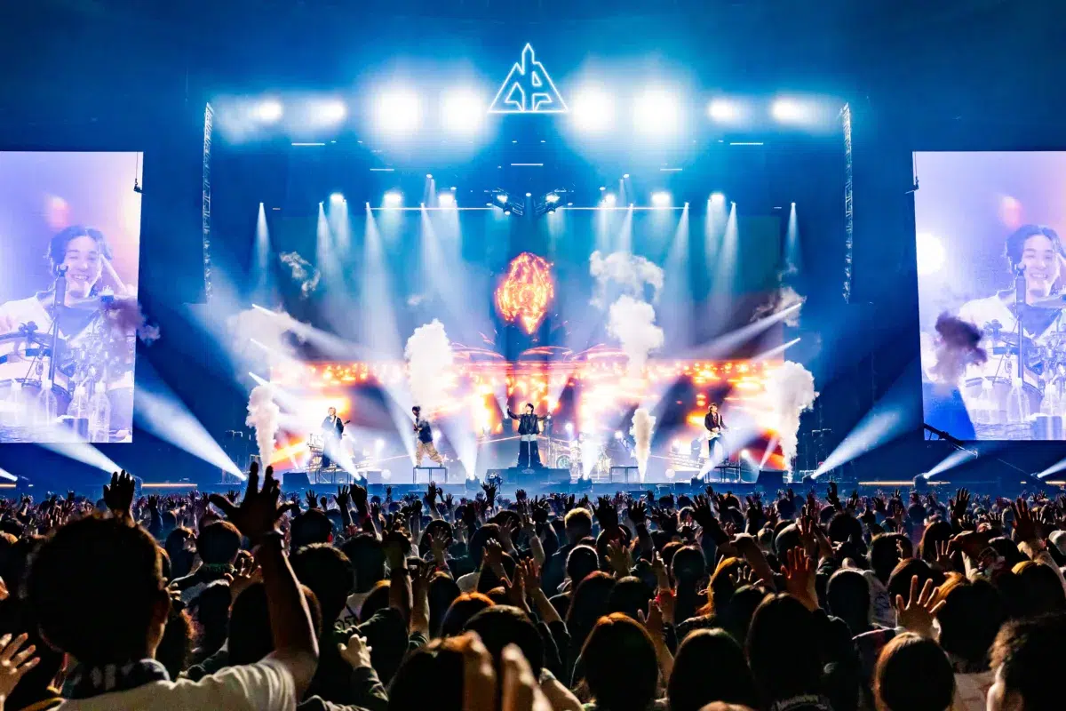 Novelbrightが半年間に及ぶ『PYRAMID』リリースツアーを完走!結成の地・大阪で迎えた人生で一番幸せな日 3 Novelbrightが半年間に及ぶ『PYRAMID』リリースツアーを完走!結成の地・大阪で迎えた人生で一番幸せな日