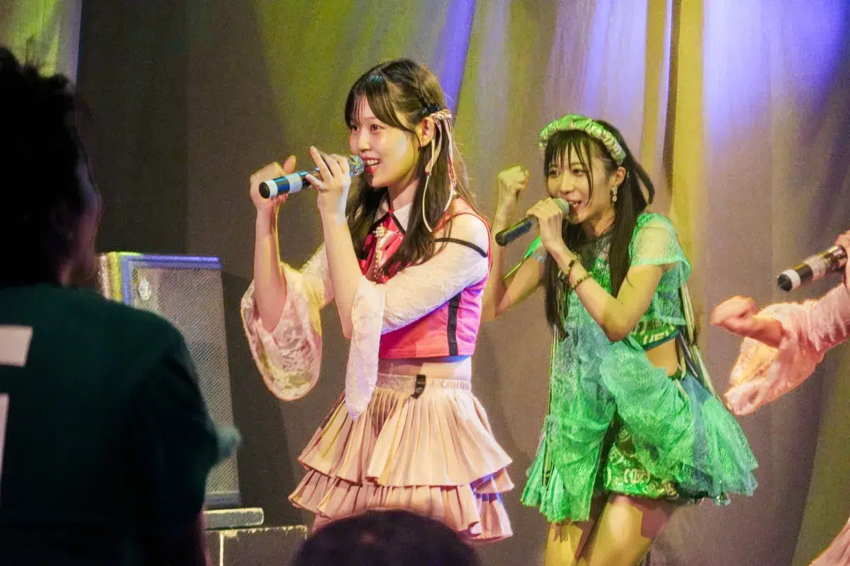Sparkling Eyes×アップアップガールズ（仮）奇跡のコラボ！初台DOORSを熱狂させた圧倒的ポテンシャルと弾ける笑顔✨