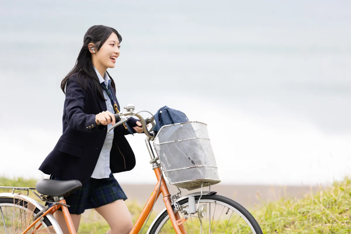 AKB48、メジャーデビュー20周年記念『会いたかった 2026』MVを10月25日公開!聖地・洲埼灯台で撮影、センター佐藤綺星ら若手16名が出演 3 AKB48、メジャーデビュー20周年記念『会いたかった 2026』MVを10月25日公開!聖地・洲埼灯台で撮影、センター佐藤綺星ら若手16名が出演