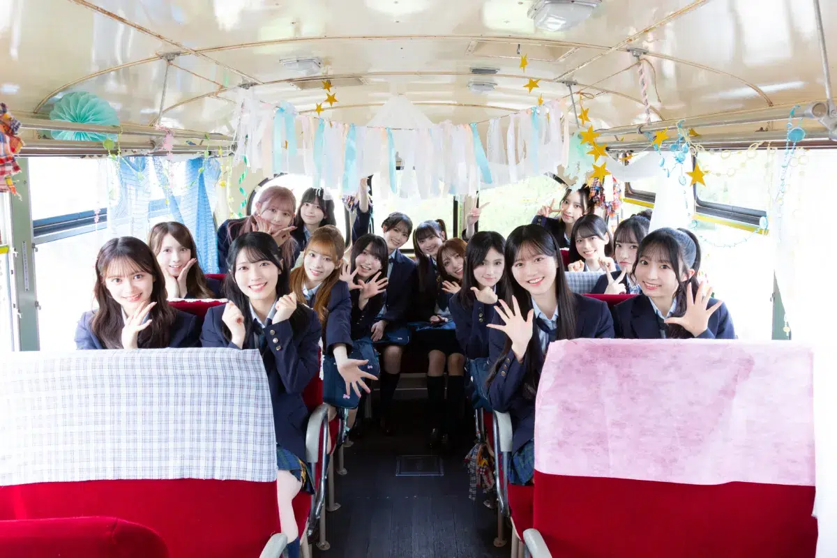 AKB48、メジャーデビュー20周年記念『会いたかった 2026』MVを10月25日公開!聖地・洲埼灯台で撮影、センター佐藤綺星ら若手16名が出演 7 AKB48、メジャーデビュー20周年記念『会いたかった 2026』MVを10月25日公開!聖地・洲埼灯台で撮影、センター佐藤綺星ら若手16名が出演
