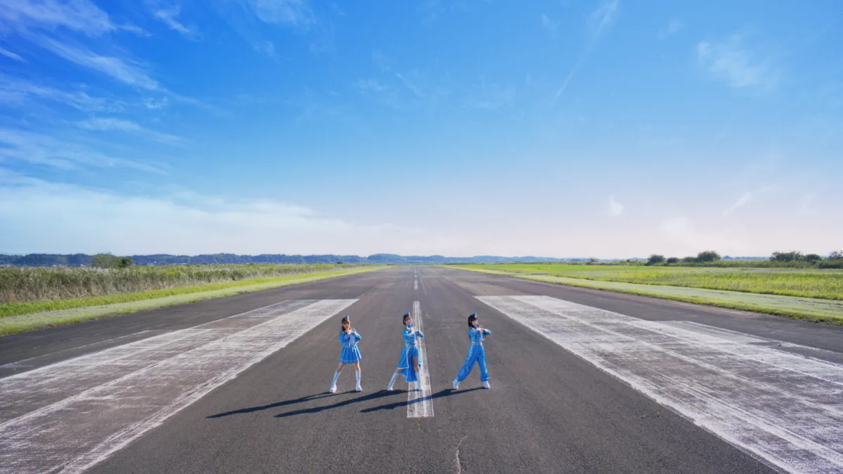 ClariS 32ndシングル「シンクロブルー」Music Video公開！さらに、FC早期予約＆店舗購入者特典絵柄も解禁！