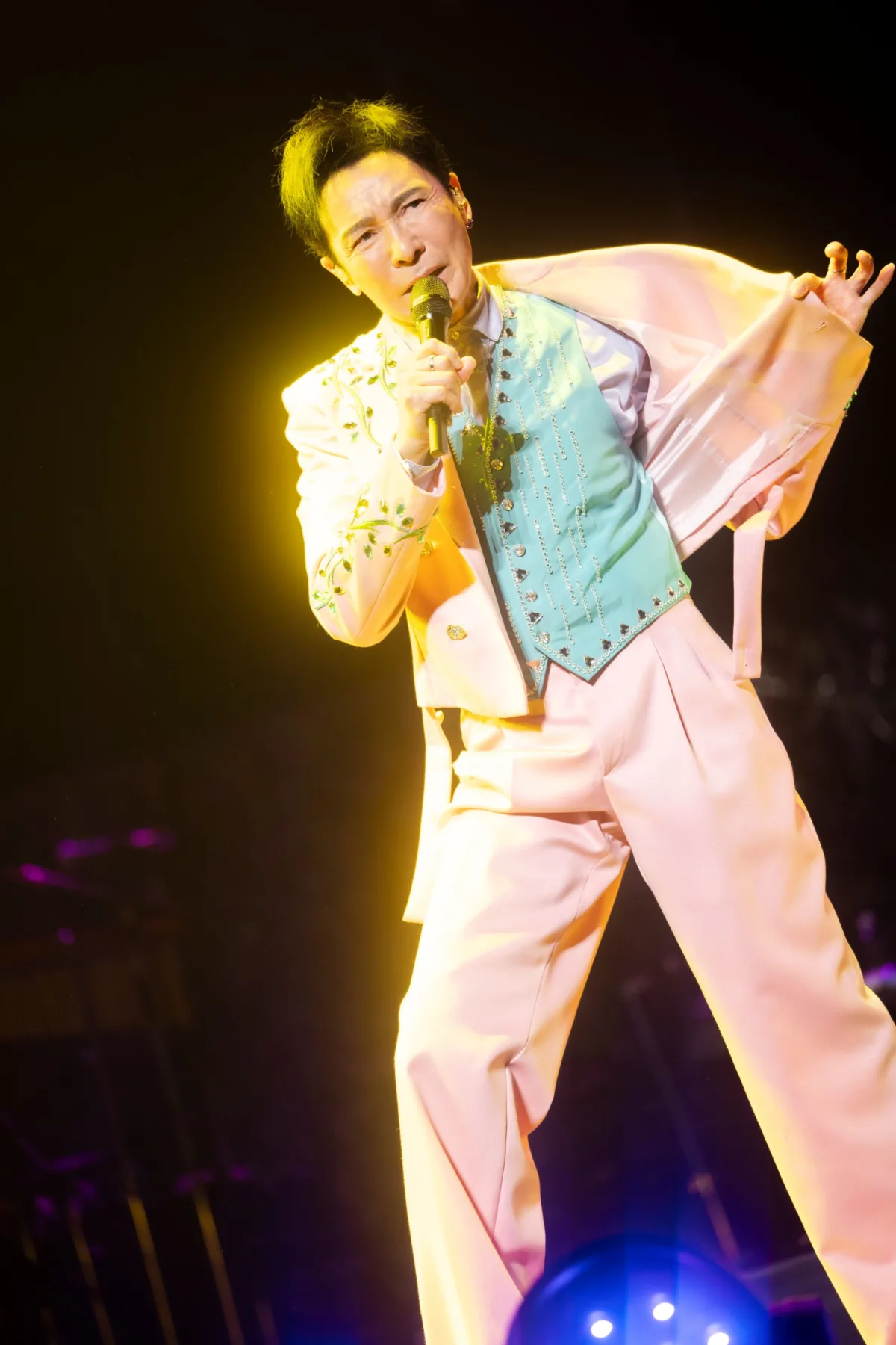 郷ひろみ、日本武道館で届けた55年分の愛。「ALL MY LOVE」ツアー感動のグランドフィナーレ