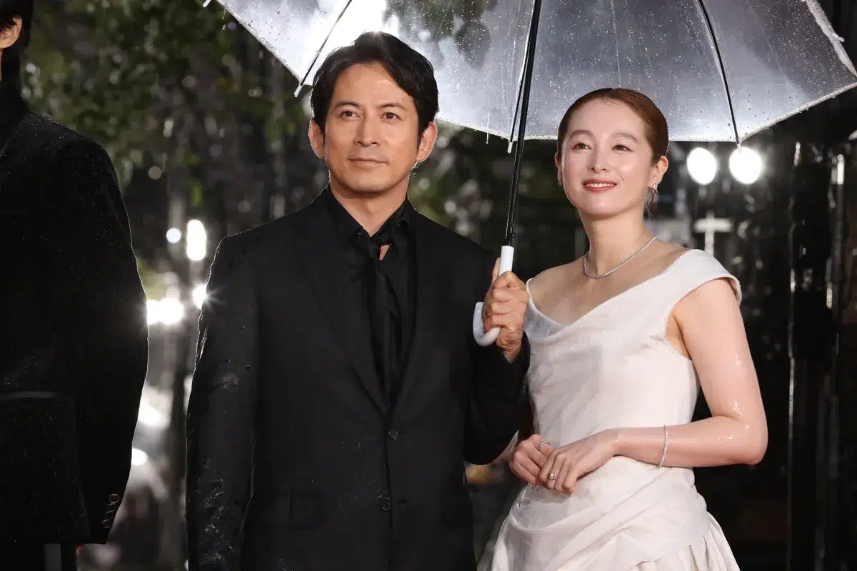 【第39回東京国際映画祭】中島健人、岡田准一ら総勢262名がレッドカーペットに集結!雨を飾る華やかな開幕セレモニー 3 【第39回東京国際映画祭】中島健人、岡田准一ら総勢262名がレッドカーペットに集結!雨を飾る華やかな開幕セレモニー